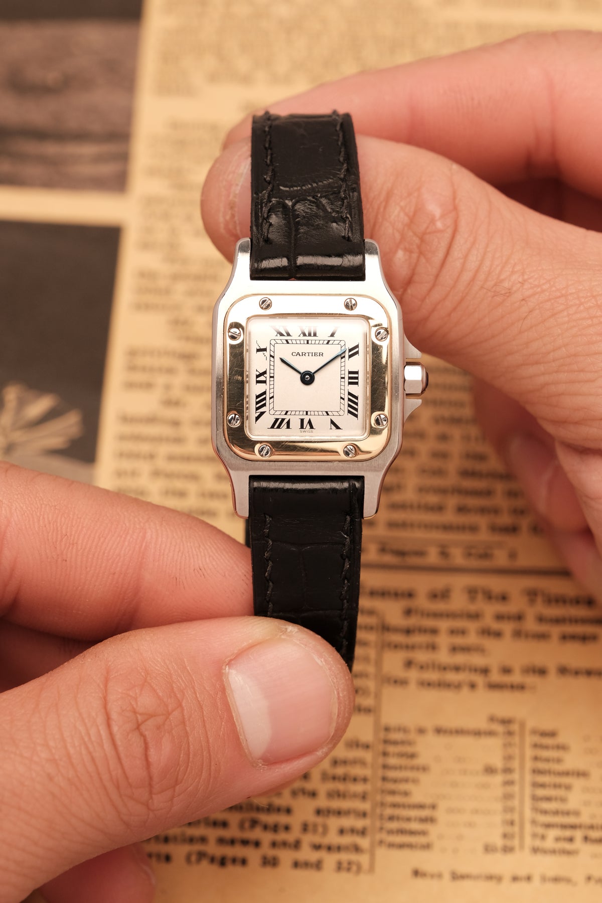 Cartier Santos Galbee 1057930 Quartz Gold/Steel White Dial SM (24x35mm) + Box and Paper
