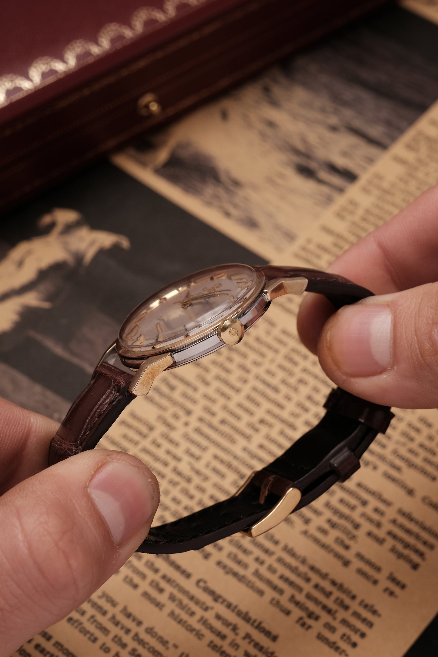 1966 OMEGA CONSTELLATION PIE PAN DOG LEG White Dial AUTOMATIC CHRONOMETER REF. 168.005