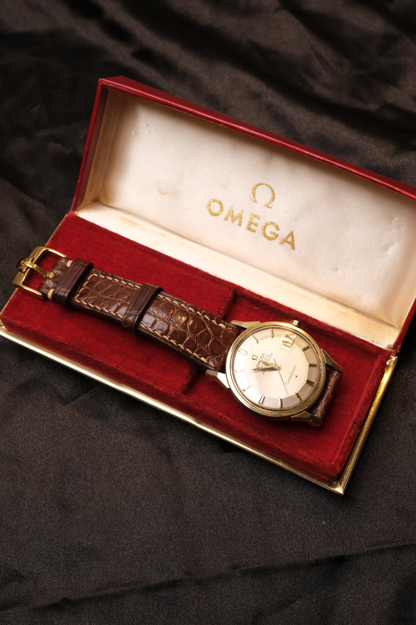 OMEGA CONSTELLATION White Dial AUTOMATIC CHRONOMETER REF. 168.005