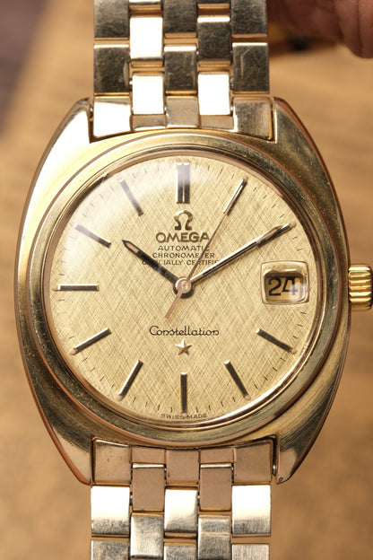 1969 OMEGA Constellation C-shape Day Chronometer Linen Champagne Dial - 168.017