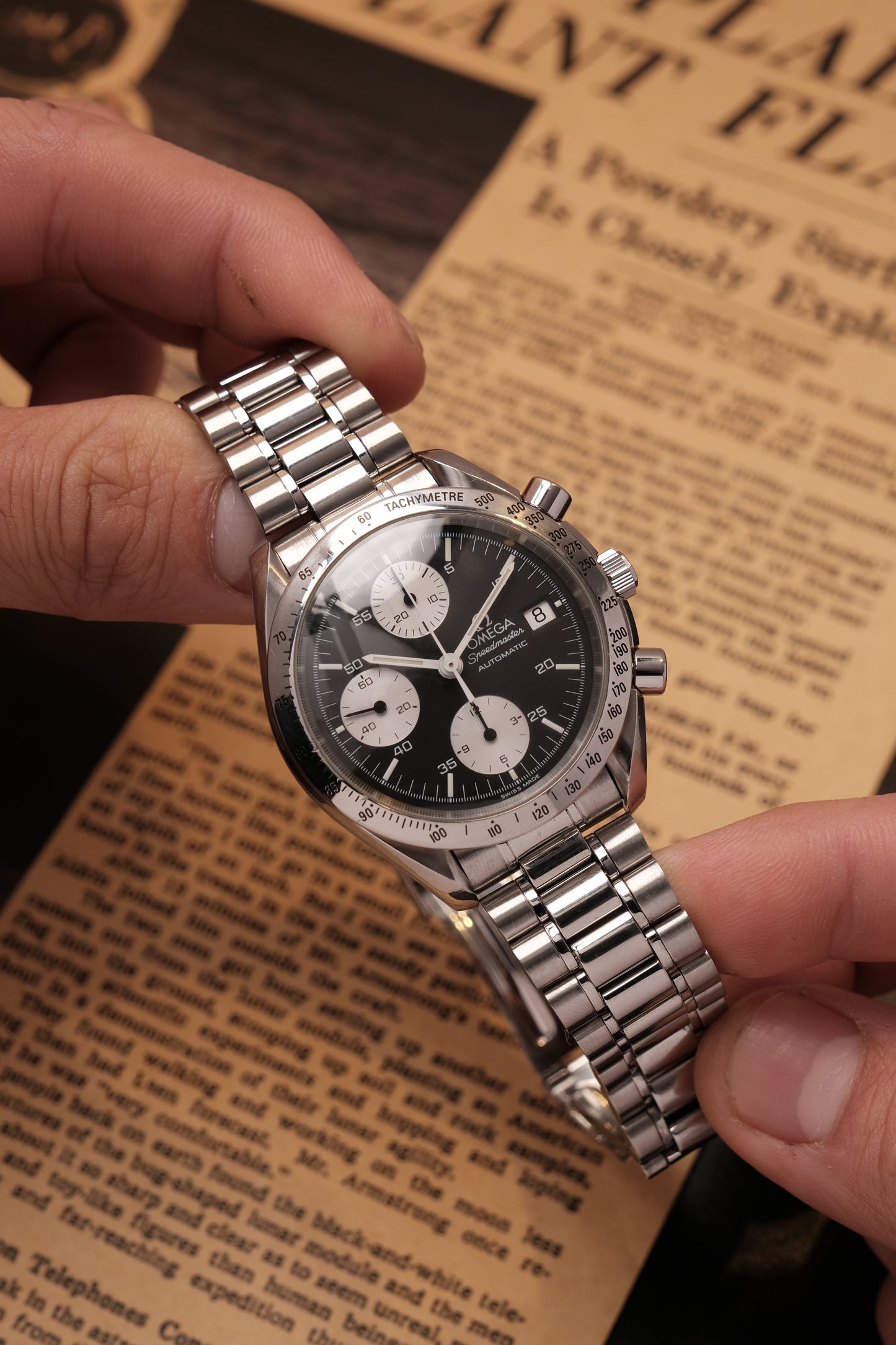 1998 Omega Speedmaster Reverse Panda Chronograph Automatic Date 3511.50 Cal. 1152