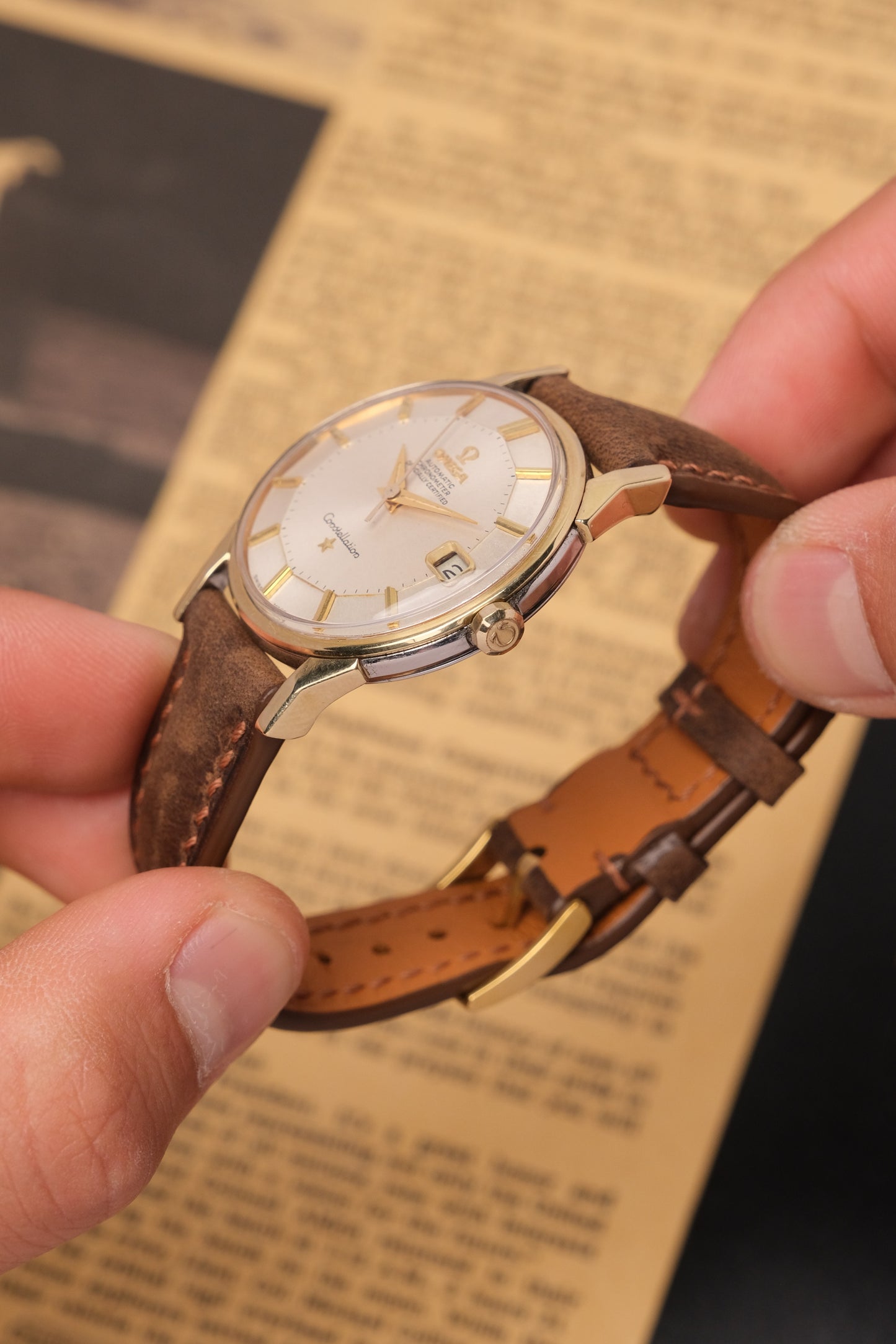 1966 OMEGA CONSTELLATION PIE PAN DOG LEG White Dial AUTOMATIC CHRONOMETER REF. 168.005