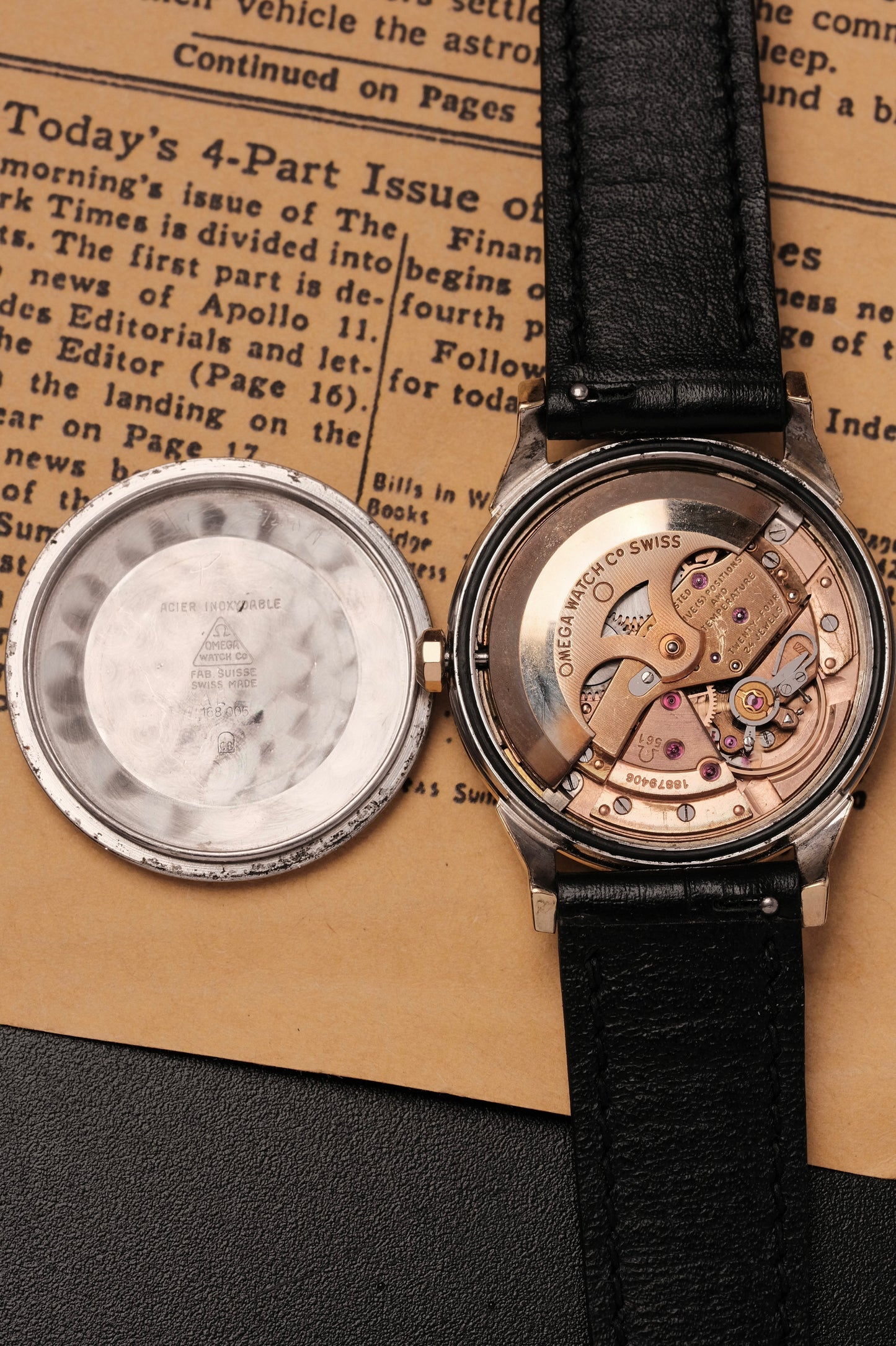 1961 OMEGA CONSTELLATION PIE PAN DOG LEG BLACK DIAL YELLOW GOLD AUTOMATIC CHRONOMETER REF. 168.005