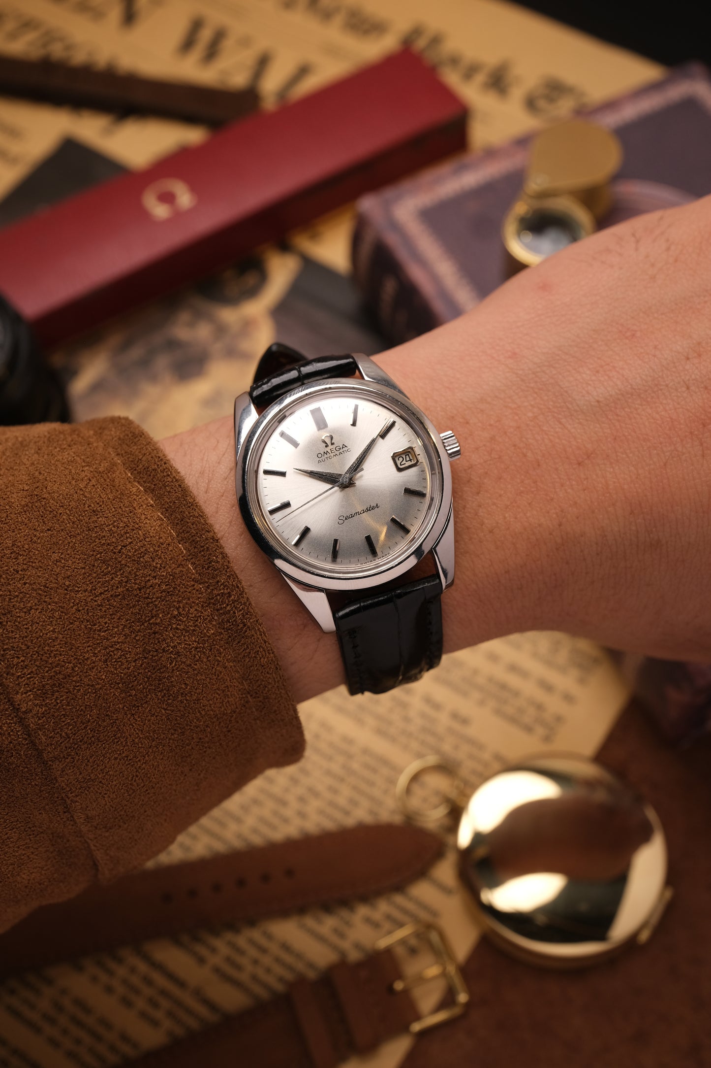 Vintage Omega Seamaster Automatic 166.010 (Black leather strap)