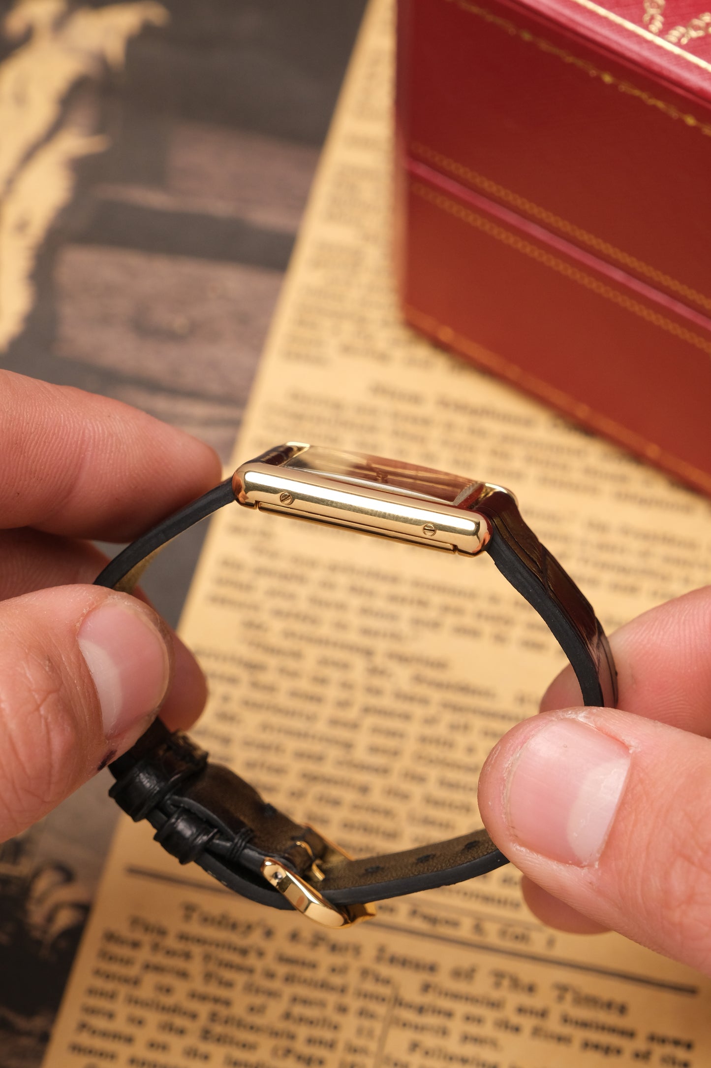 CARTIER MUST DE CARTIER TANK 23x31 Hand Winding VERMEIL Black DIAL REF. 6 062961